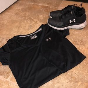 UNDER ARMOUR SHOE AND TEE BUNDLE